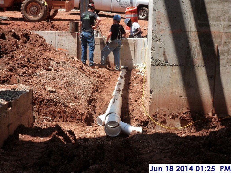 Started underground storm piping between column lines G-G.1 Facing North (800x600)